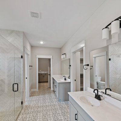 Grace Master Bath